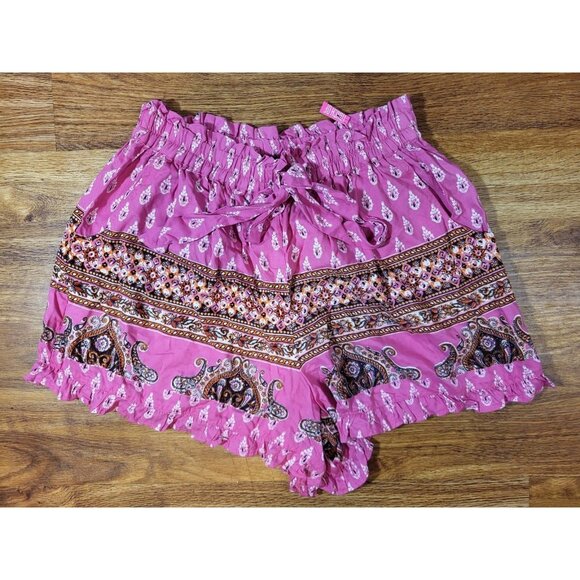 Angie Pants - New Angie Pink Paisley Size M Pull On Shorts Boho